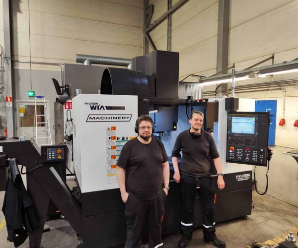 HT laser hyundai wia koneistuskeskus